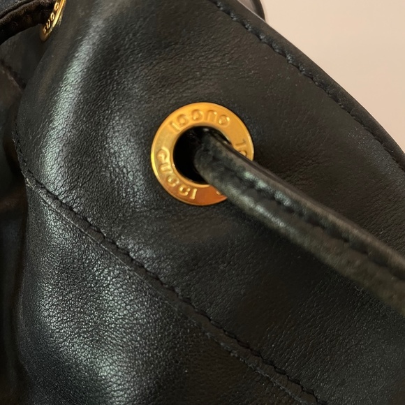 Gucci Black Leather Backpack Vintage Side Bamboo Handle Drawstring - Picture 6 of 16